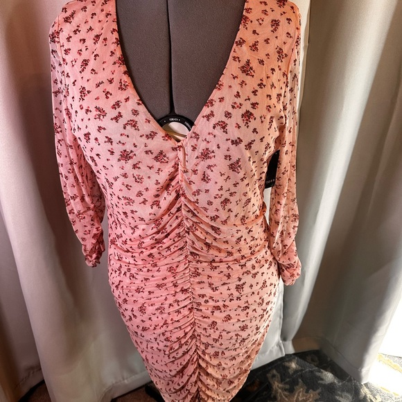 Torrid Festi Dress - Picture 2 of 8